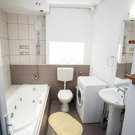 Renovatio Old City Heart Studio Bukarest